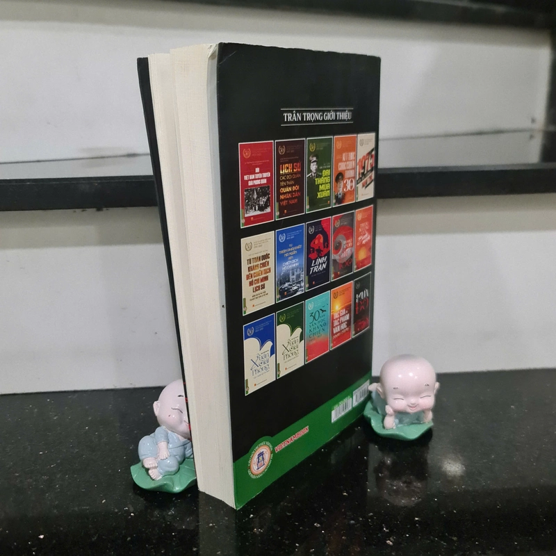 Sách Mưa Đỏ - Chu Lai 543657