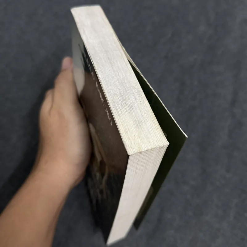 Mãi đừng xa tôi - Kazuo Ishiguro 1012833