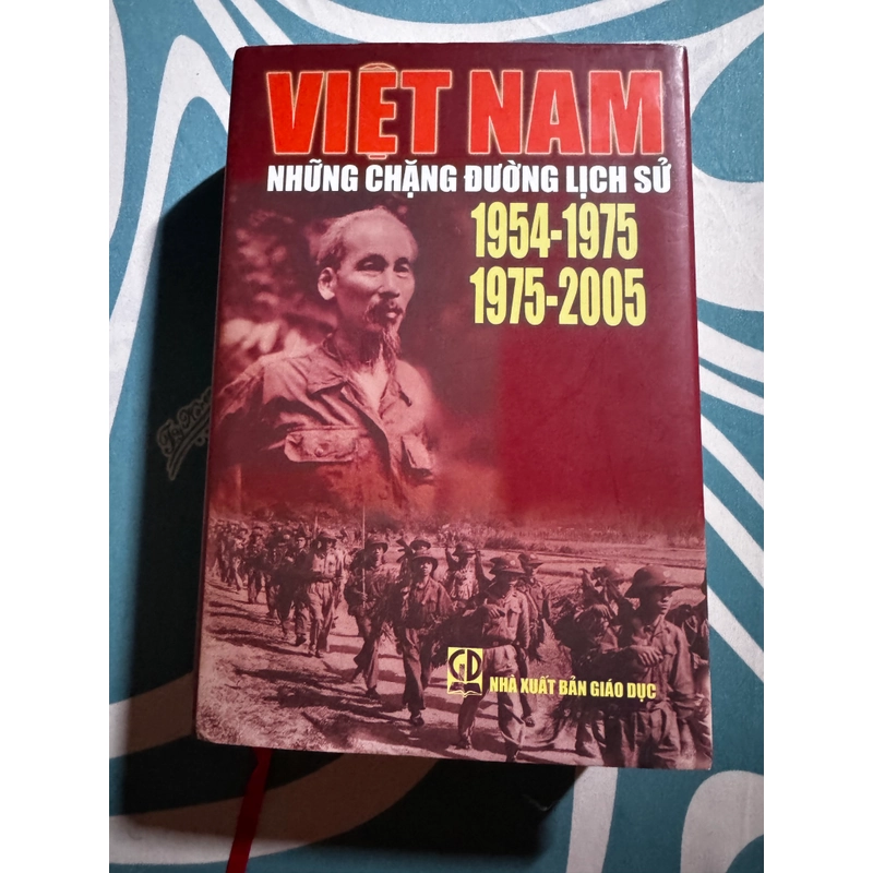 Việt Nam - những chặng đường lịch sử , bìa cứng siêu dày  551125