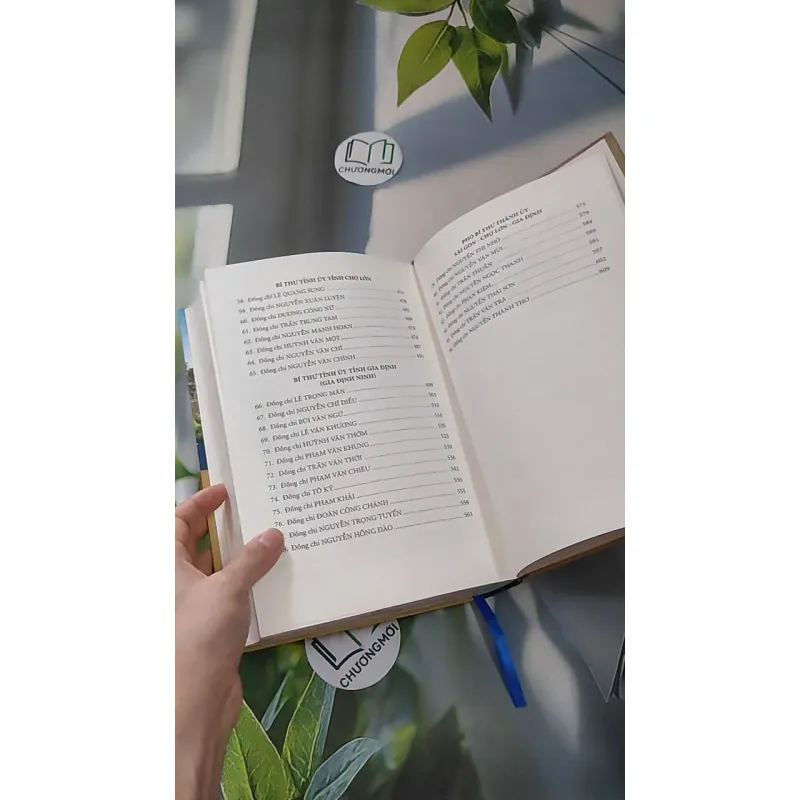 [MIỄN PHÍ BỌC SÁCH] Những chiến sĩ cộng sản hào kiệt, kiên trung 990219