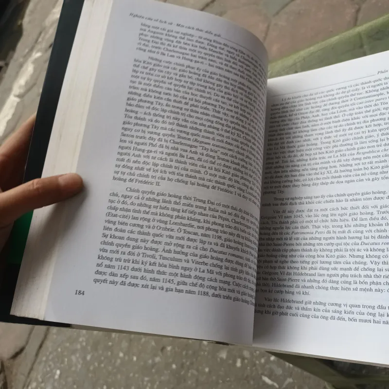 Nghiên Cứu Về Lịch Sử - Một Cách Thức Diễn Giải - Arnold Toynbee 795933