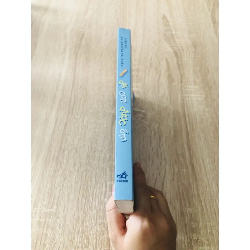 ĐỂ CON ĐƯỢC ỐM 1006346