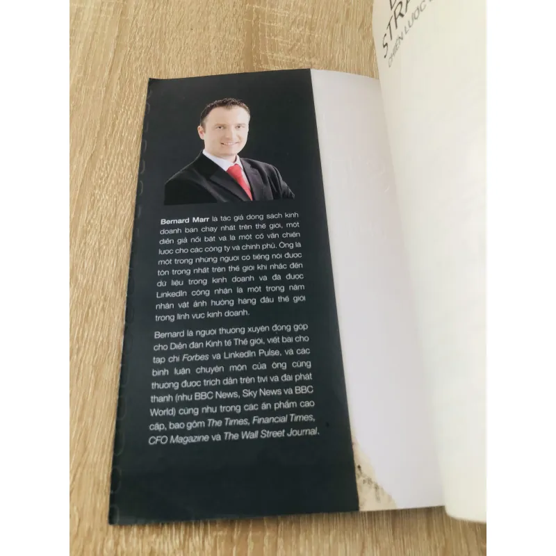 CHIẾN LƯỢC DỮ LIỆU  996119