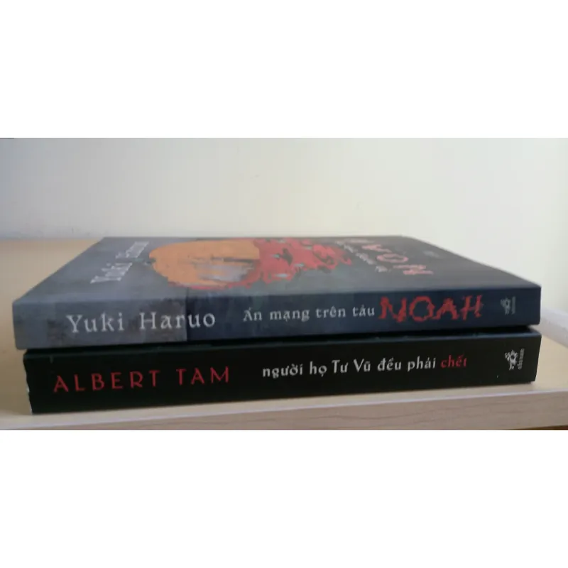 Người họ Tư Vũ đều phải chết & Án mạng trên tàu Noah 996964