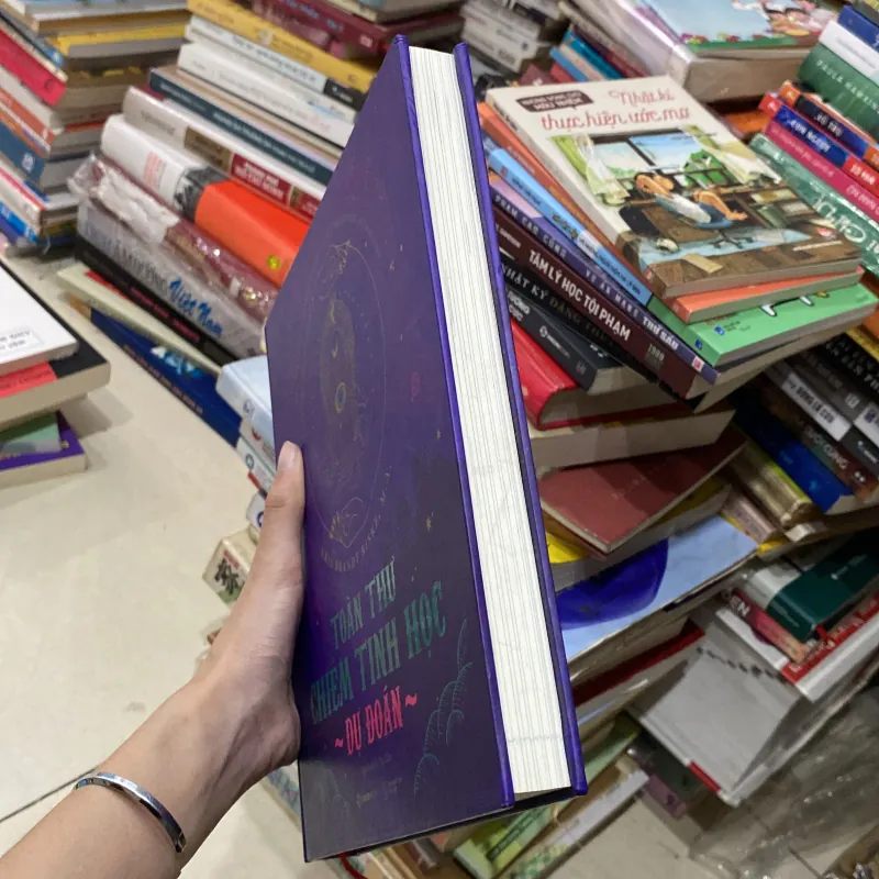 Toàn Thư Chiêm Tinh Học Dự Đoán (Bìa Cứng)♟️ 975079