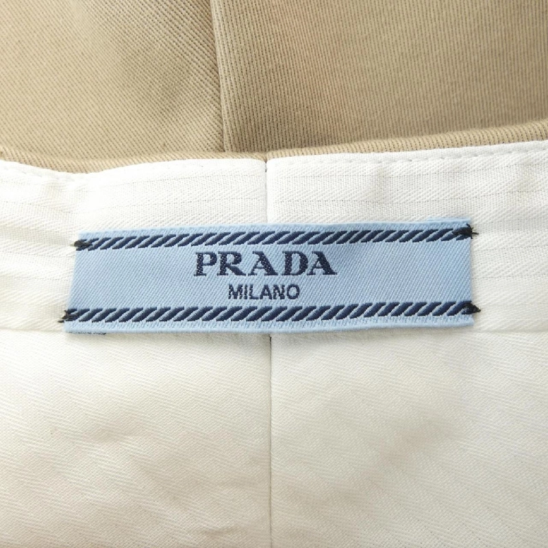 Quần short PRADA P275GK S222 108I 647449