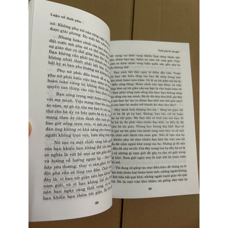 Luận về tình yêu 475917