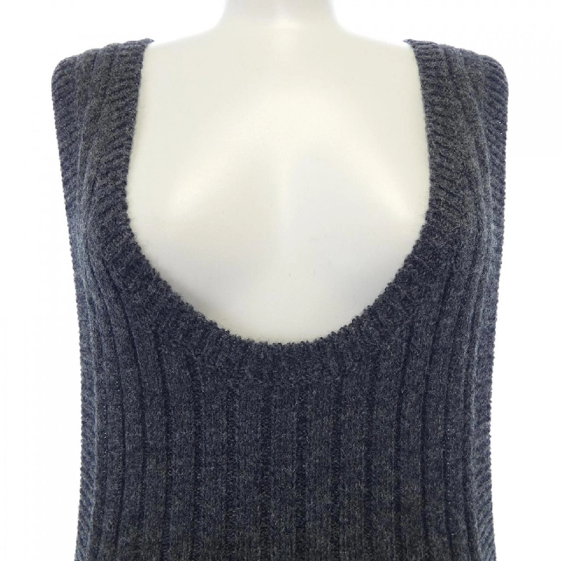 Đầm LOUIS VUITTON 648441