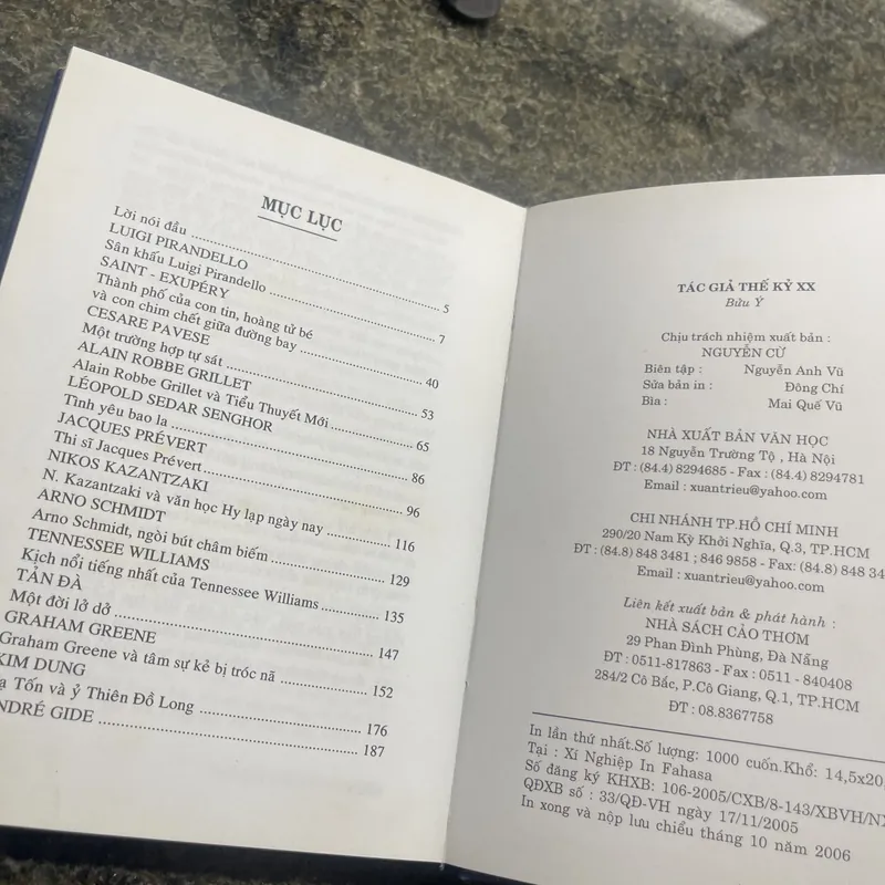 Tác giả thế kỷ XX Bửu Ý bìa cứng 713274