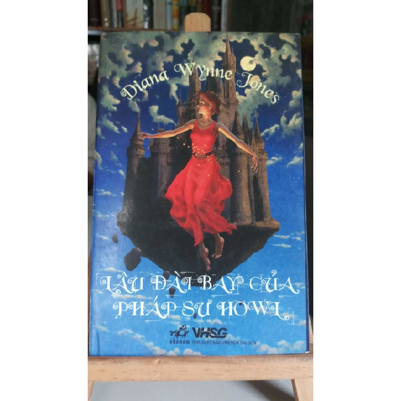 Lâu đài bay của pháp sư Howl mới 80% tróc bìa, bẩn nhẹ 2008 Diana Wynne Jones [1301] SÁCH VĂN HỌC STB24 457710