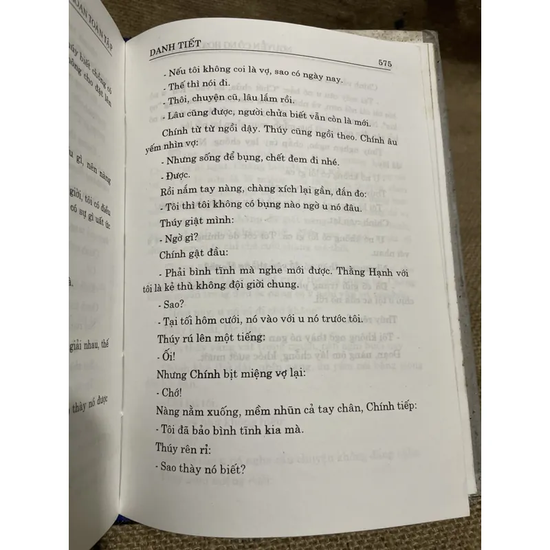 TRANH TỐI TRANH SÁNG-  DANH TIẾT - nguyễn Công Hoan  694487