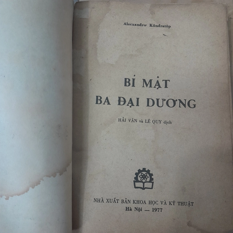 BÍ MẬT BA ĐẠI DƯƠNG - ALECXANĐRƠ KÔNĐRATÔP
 499251