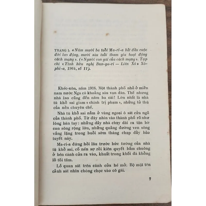 Truyện ký về một nữ chiến sĩ tình báo Liên Xô  702948