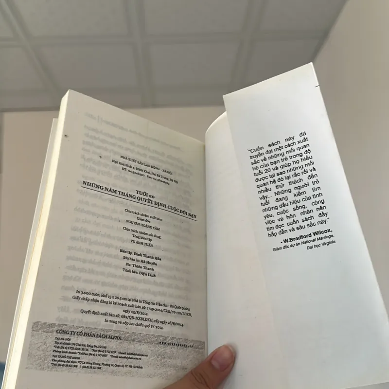 Sách “Tuổi 20 - Những năm tháng quyết định cuộc đời bạn” 990154