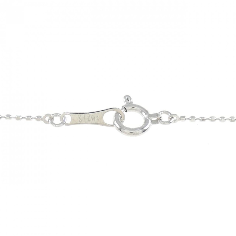 K18WG Mặt Dây Chuyền Hình Tim × Cỏ Ba Lá × Chìa Khóa Đính Kim Cương 0.06CT - Hàng hiệu Chính Hãng 862483