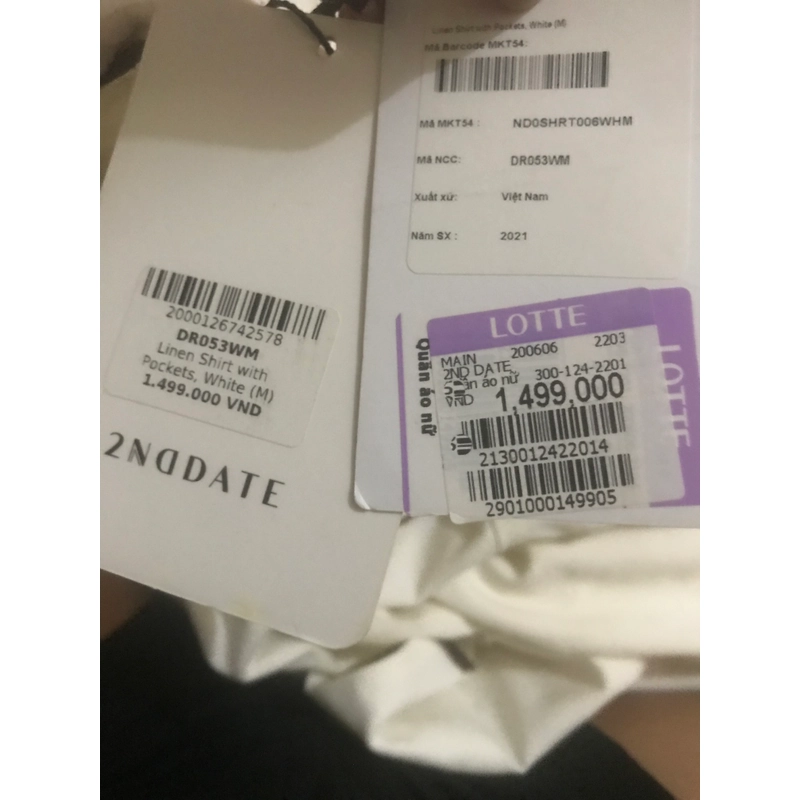 Linen shirt hiệu 2ND DATE size M có bẩn những giặt ra được ạ (có thể hỗ trợ giặt sạch) 469994