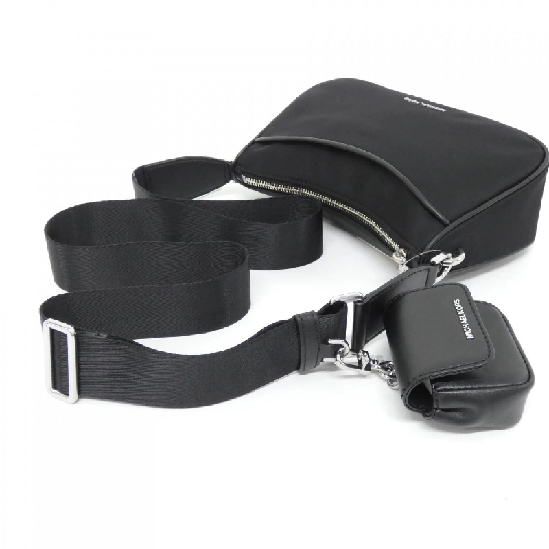 Túi xách chéo Michael Michael Kors JET SET 32R3SJ6C8C - Hàng hiệu Authentic 769183