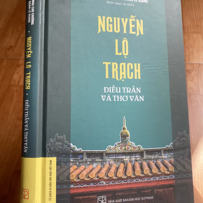 NGUYỄN LỘ TRẠCH  573539