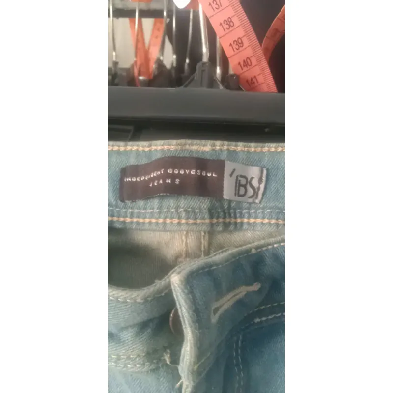 Quần jean size S 958685