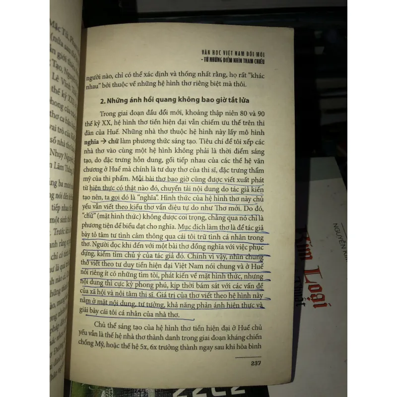 Văn học Việt Nam đổi mới - Từ những điểm nhìn tham chiếu - Phan Tuấn Anh 999751