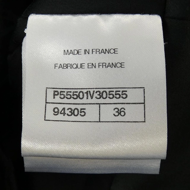 Áo khoác CHANEL P55501V30555 17C 627640