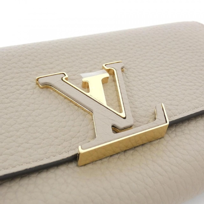 Ví Louis Vuitton Portefeuille Capucines M61249 621930