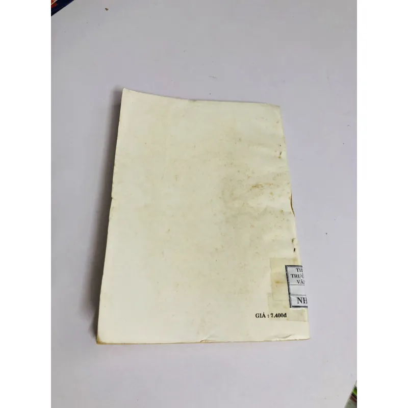 📘 NHÀ VĂN VÀ TÁC PHẨM TRONG TRƯỜNG PHỔ THÔNG – NGUYỄN HUY TƯỞNG & KIM LÂN 603447