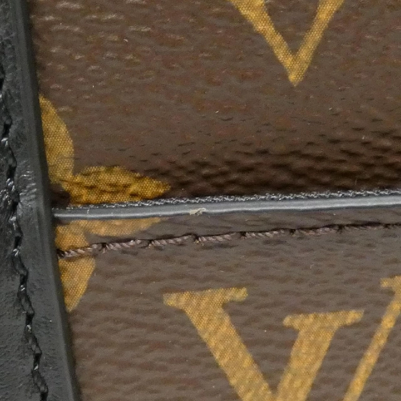 Túi xách cuối tuần Monogram Macassar PM M45734 của Louis Vuitton 609048