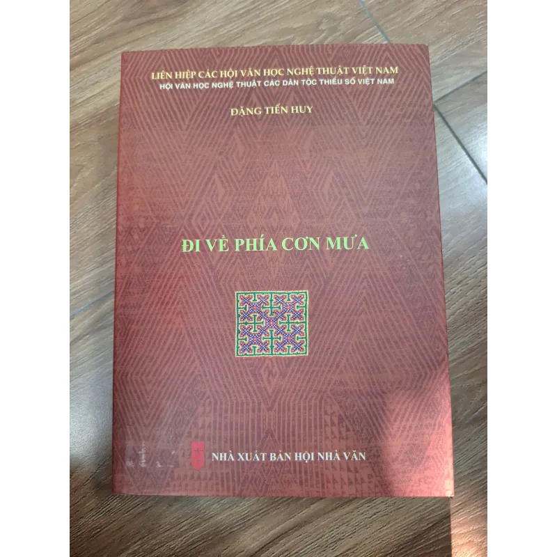Đi về phía cơn mưa - Đặng Tiến Huy - Truyện ngắn 759738