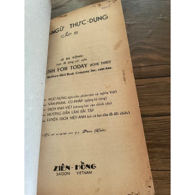 Anh ngữ thực dụng cấp 3 - English for today 3- Lê Bá Kông  575622