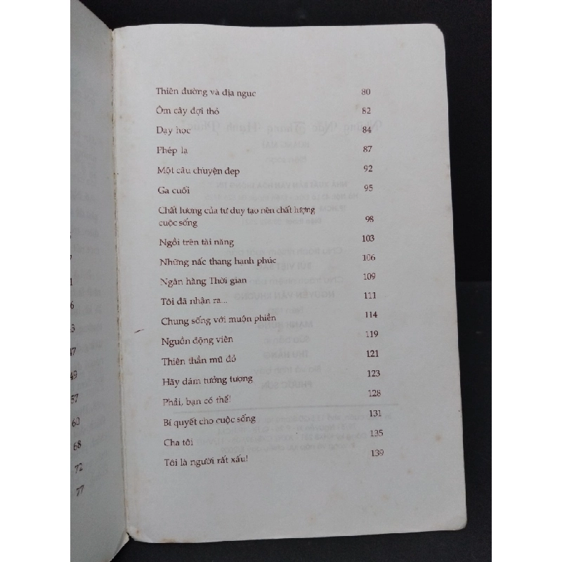 Những nấc thang hạnh phúc mới 80% bẩn bìa, ố, có chữ ký 2009 HCM2410 Hoàng Mai VĂN HỌC 307678
