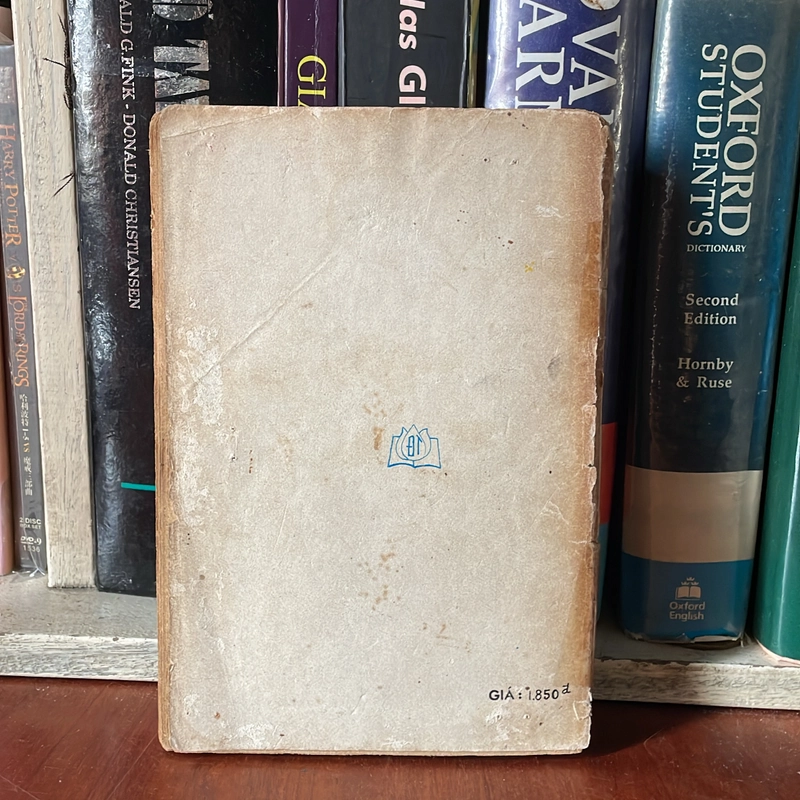 II Văn Học Việt Nam: Nửa Chừng Xuân - Khái Hưng - 1989 543962