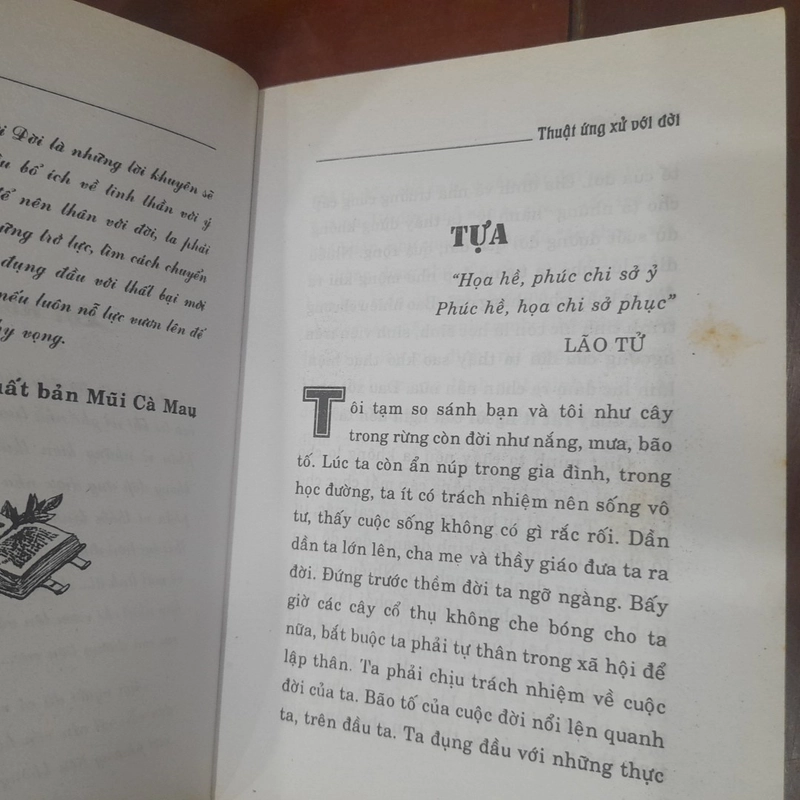 Hoàng Xuân Việt - THUẬT ỨNG XỬ VỚI ĐỜI 547972