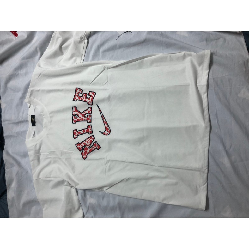 Áo phông freesize Nike 84