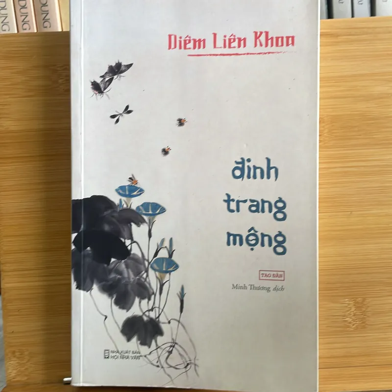 Đinh Trang Mộng Diêm liên khoa 705278