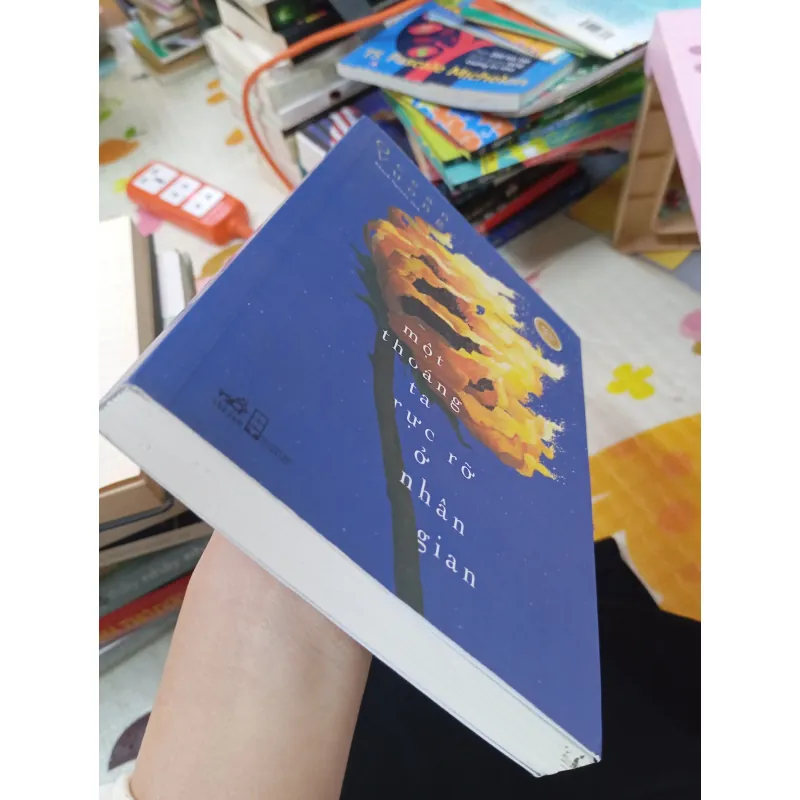 Một Thoáng Ta Rực Rỡ Ở Nhân Gian – Ocean Vương | Tiểu Thuyết Văn Học Hiện Đại 960554