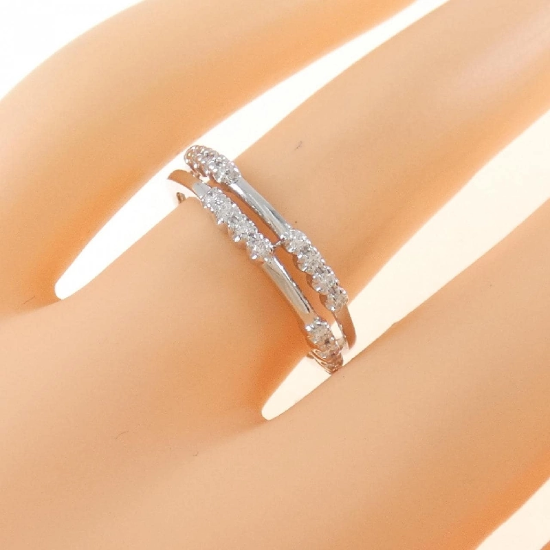 Nhẫn kim cương K18WG 0.14CT 672979