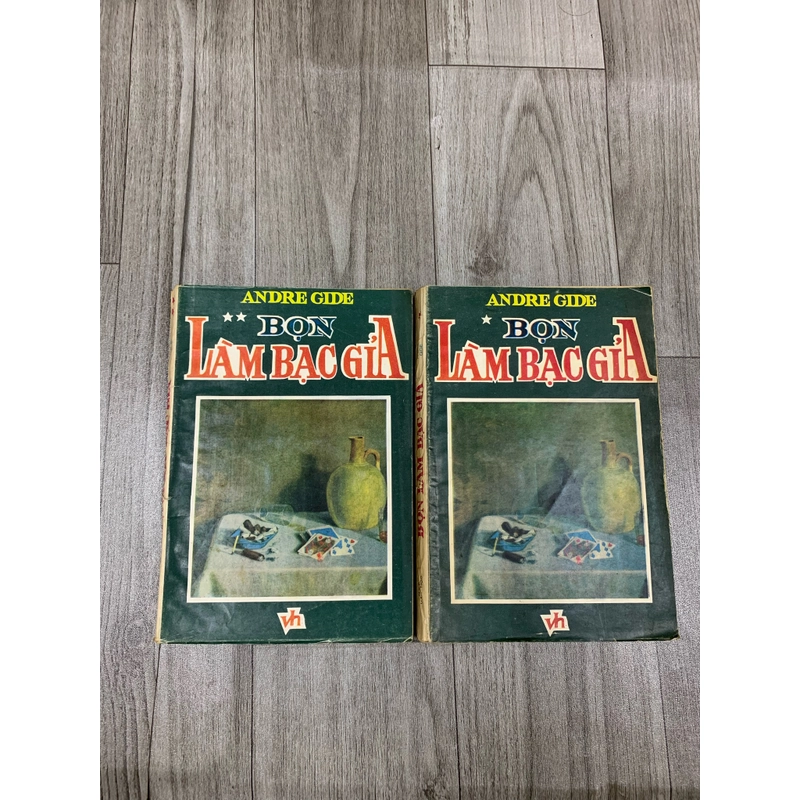 Bọn làm bạc giả, bộ 2 tập. 999 473626