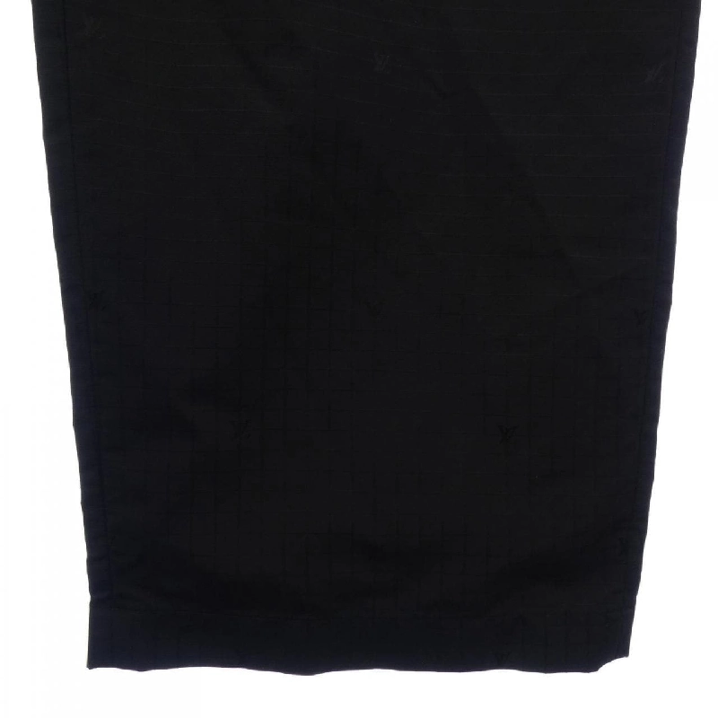 Quần LOUIS VUITTON - Hàng hiệu Authentic 894021