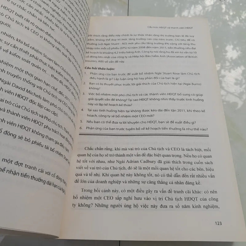 KIỂM SOÁT QUẢN TRỊ - BOB TRICKER 777944