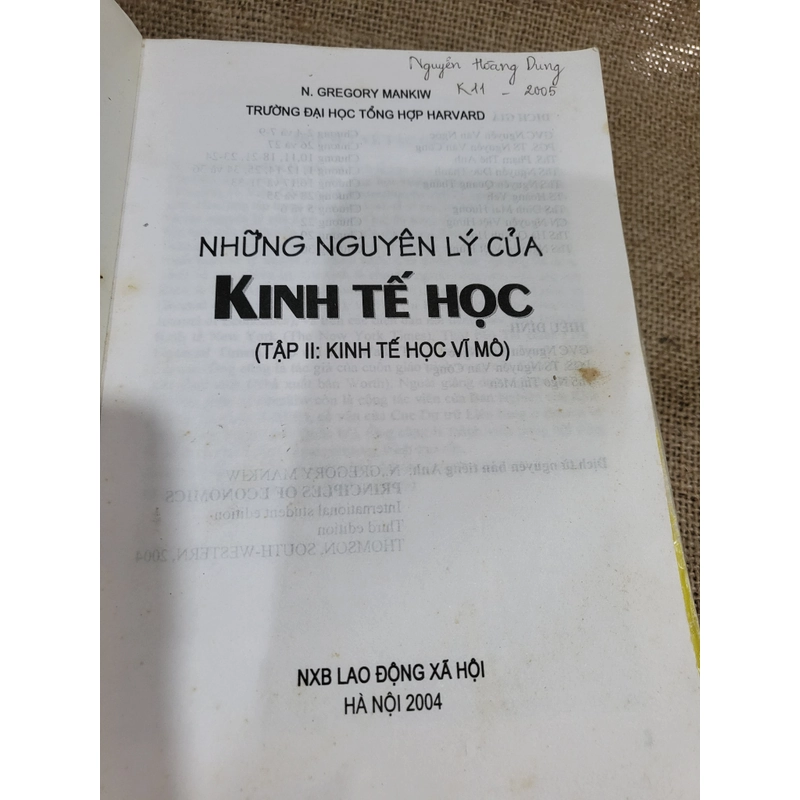 Những nguyên lý của kinh tế học (Kinh tế học vi mô và Kinh tế học vĩ mô) 301556