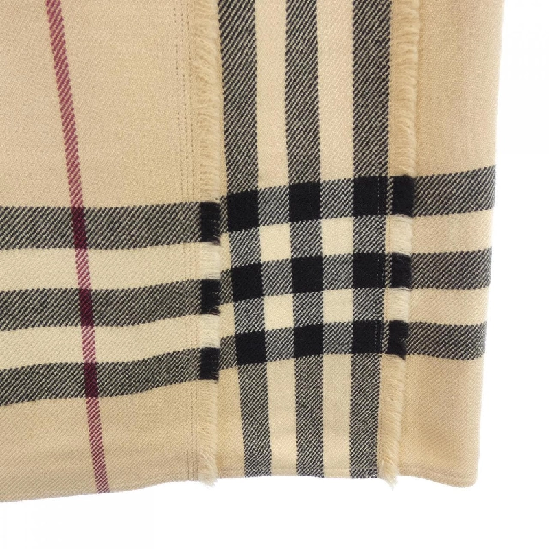 Váy BURBERRY LONDON 647308