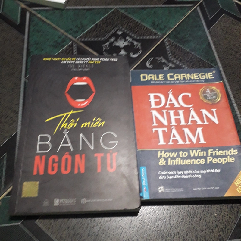 BỘ 2 CUỐN : ĐẮC NHÂN TÂM + NGHỆ THUẬT THÔI MIÊN BẰNG NGÔN TỪ 316552