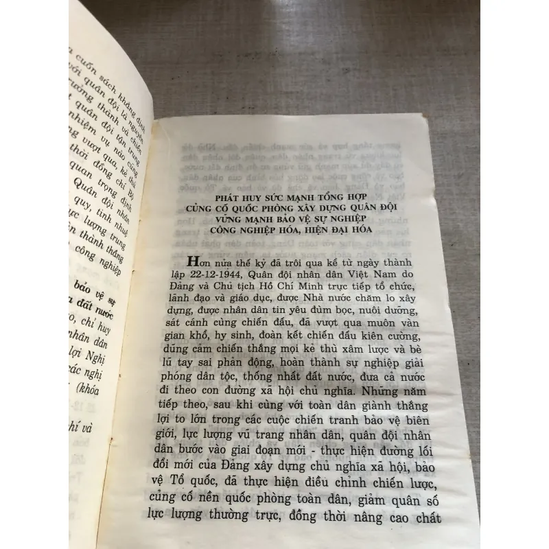 Xây dựng quân dội vững mạnh bảo vệ sự nghiệp công nghiệp hoá hiện đại hóa đất nước 781985