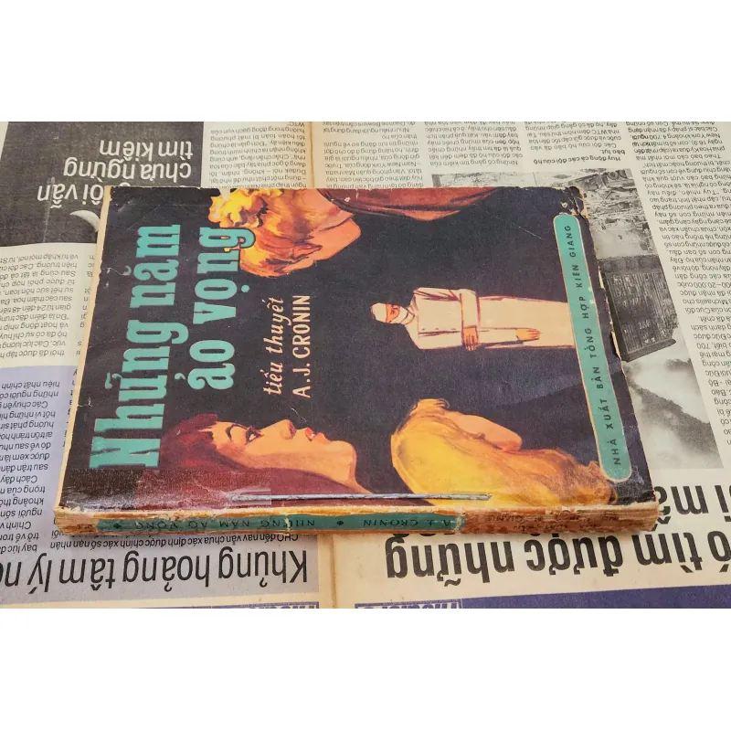 NHỮNG NĂM ẢO VỌNG - A. J. Cronin 1040507