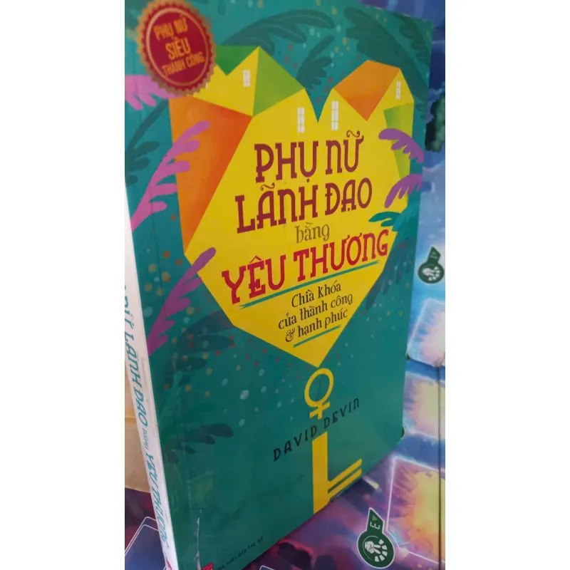 phụ nữ lãnh đạo bằng yêu thương 1041857