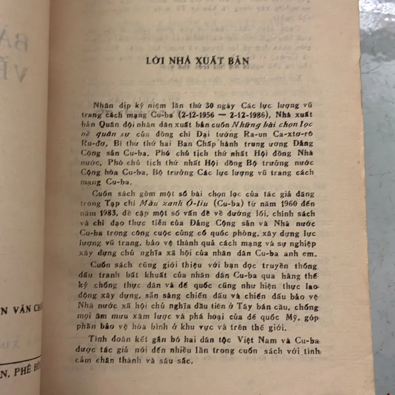 Những bài chọn lọc về quân sự (Ra-un Ca-xto-ro Ru-do) 996954
