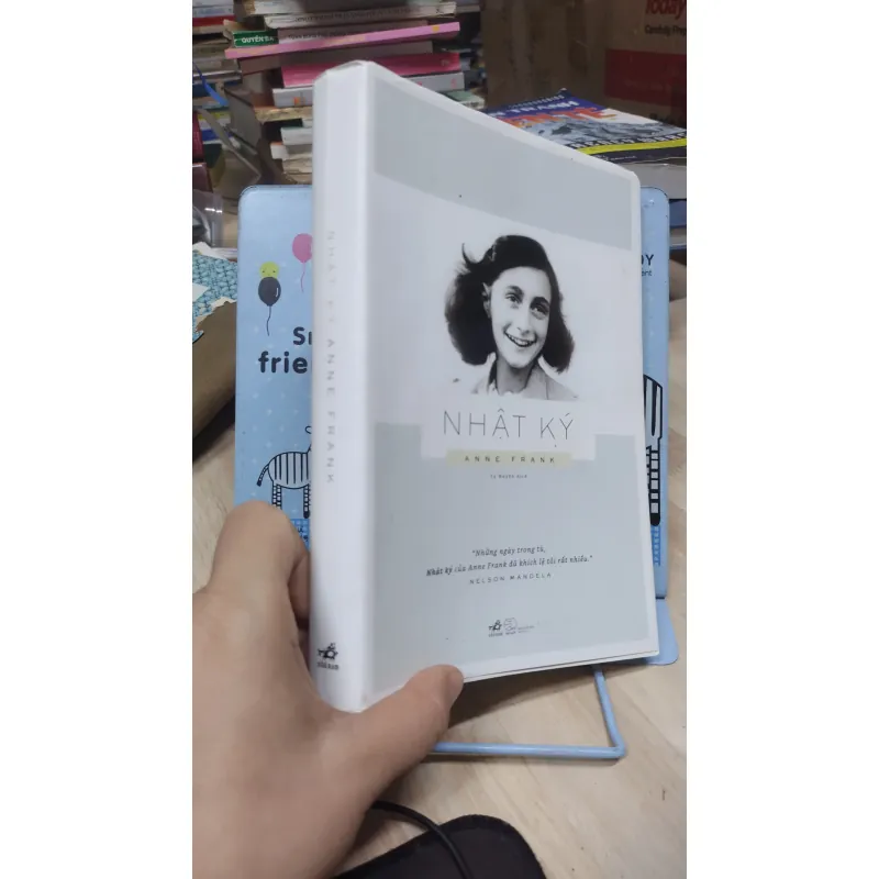 Sách: Nhật ký Anne Frank - TG: Tạ Huyền dịch (A2) 1025889