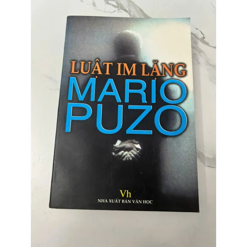 LUẬT IM LẶNG (OMERTÀ) - Mario Puzo 606784