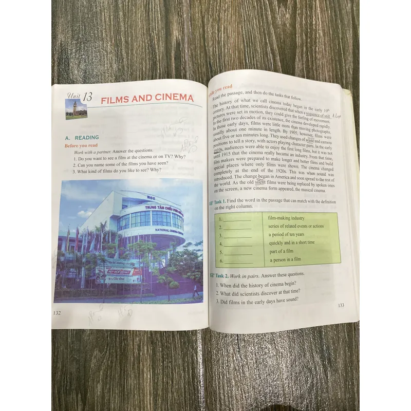 SÁCH GIÁO KHOA TIẾNG ANH 10 ***NĂM 2007***TẶNG QUÀ 0Đ + FREESHIP  606134